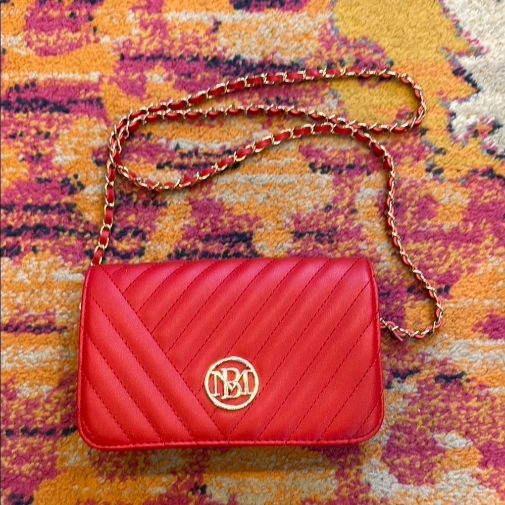 Badgley Mischka NWOT Red Quilted Crossbody Bag - Picture 2 of 5